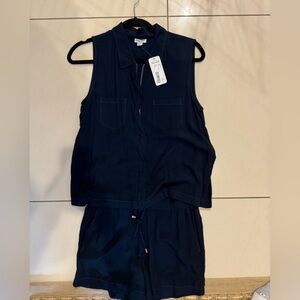 Never worn navy romper by splendid. Super cute